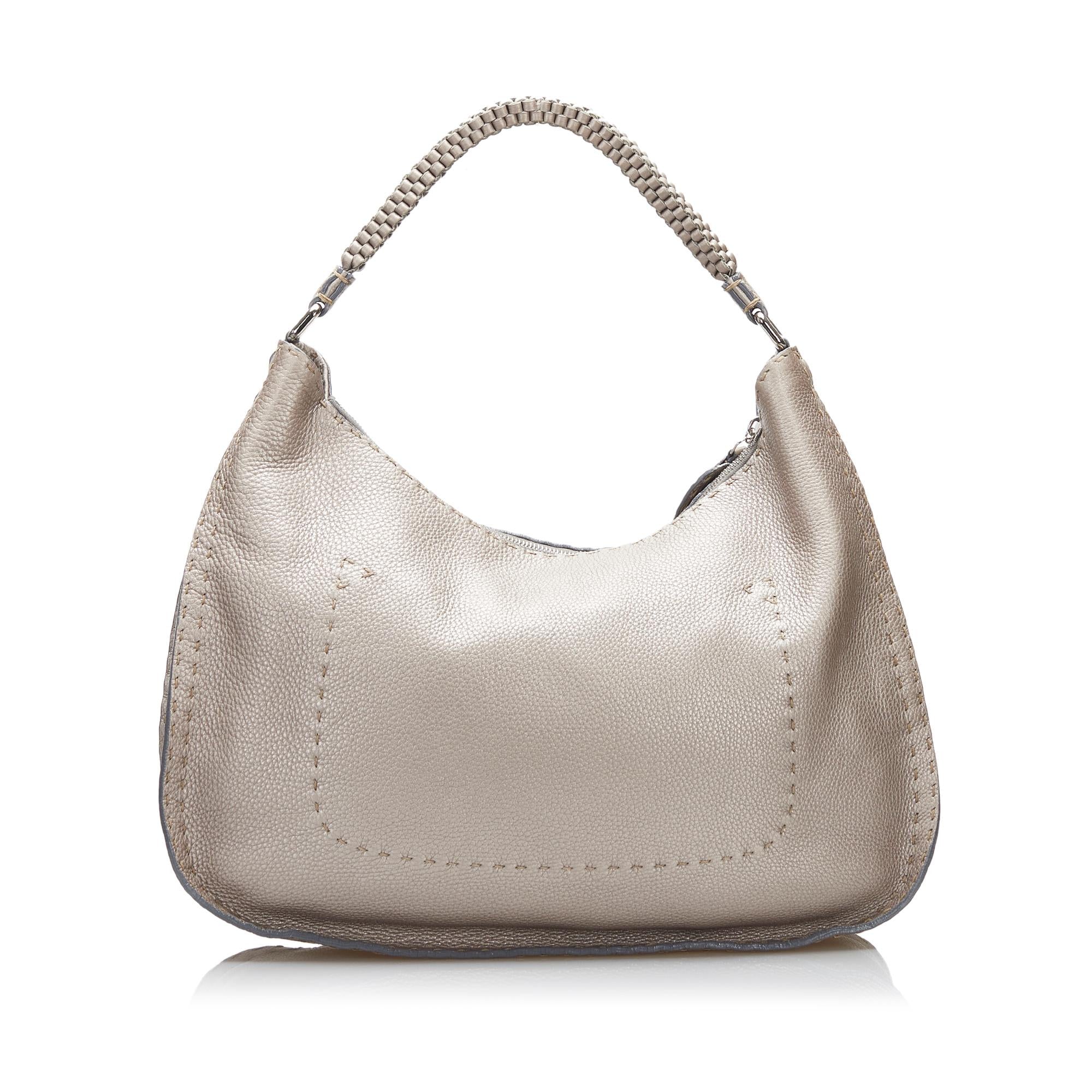 Fendi Selleria Shoulder Bag (SHG-vAr0QG) – Kilta Bags