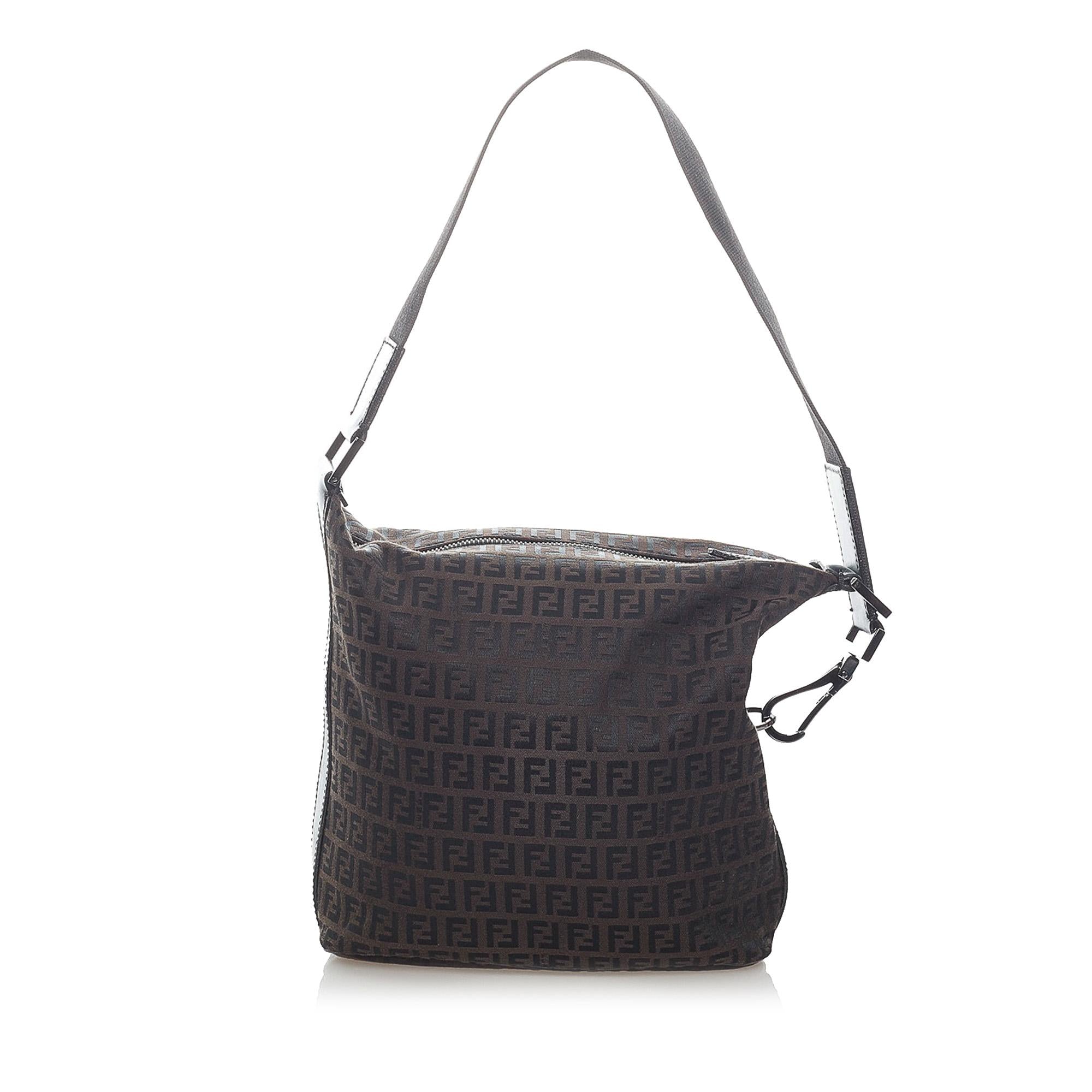 Fendi Zucchino Canvas Shoulder Bag (SHG-32070) – Kilta Bags