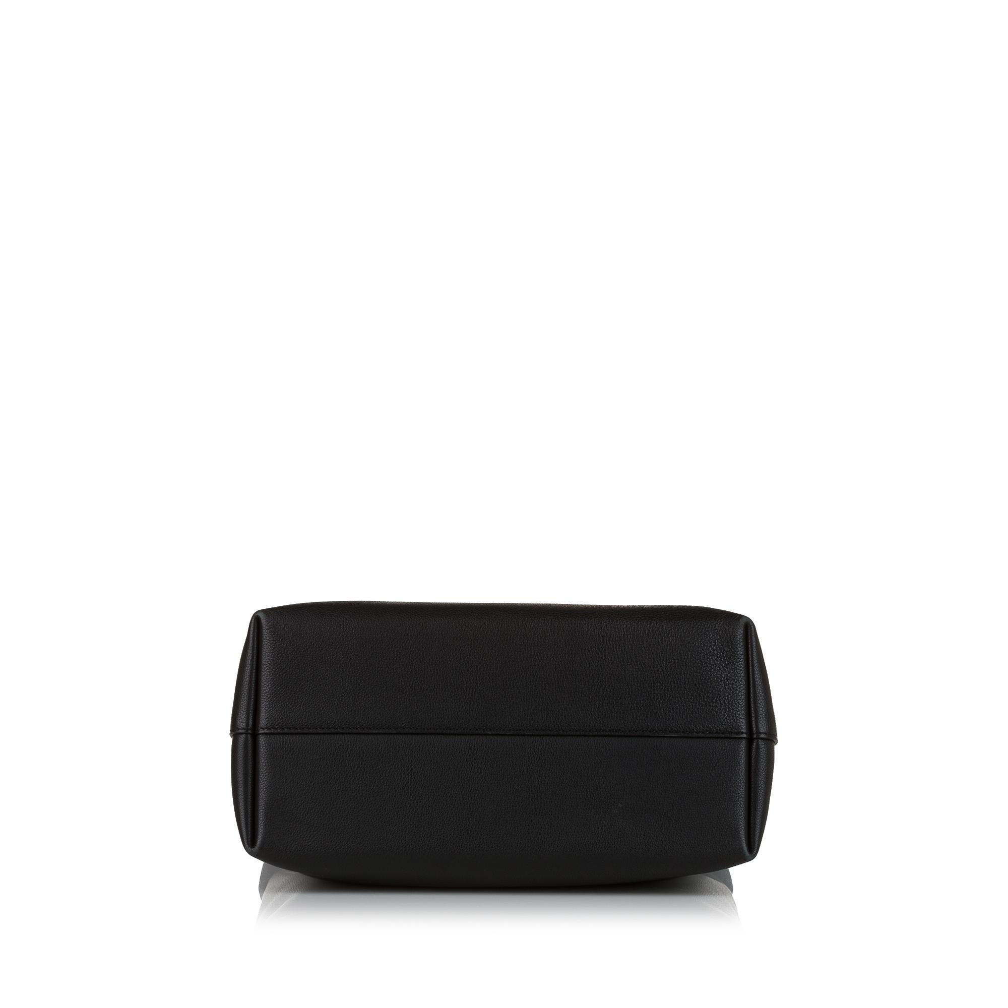 Louis Vuitton Lockme Hobo (SHG-37439) – Kilta Bags