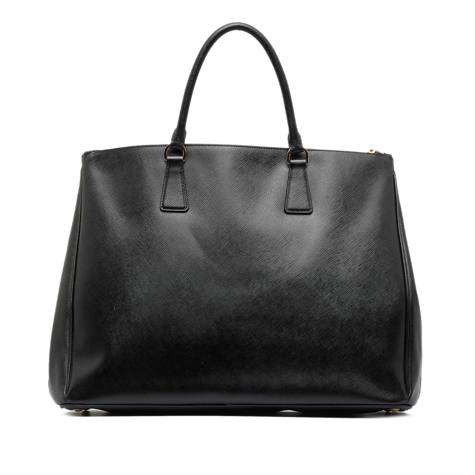 Prada Saffiano Lux Galleria Double Zip Tote (SHG-eRftwn) – Kilta Bags
